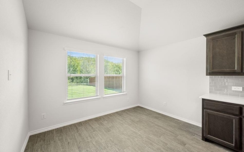 2629 Streamside, Burleson, TX 76028, 3 Bedrooms Bedrooms, ,2 BathroomsBathrooms,Residential,For Sale,2629 Streamside,0,21065543