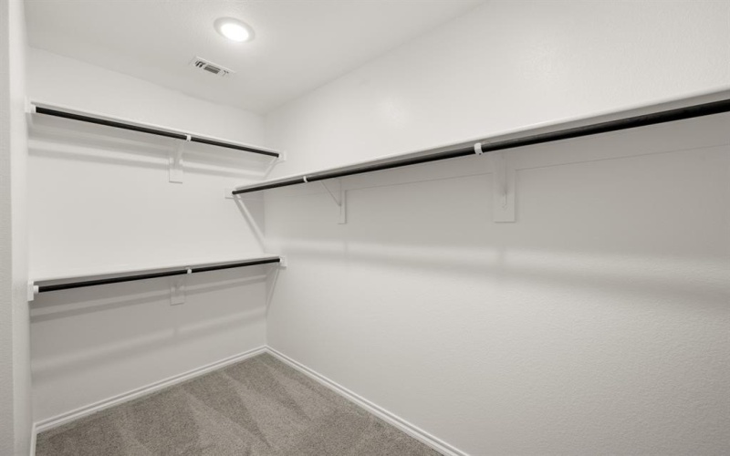 2629 Streamside, Burleson, TX 76028, 3 Bedrooms Bedrooms, ,2 BathroomsBathrooms,Residential,For Sale,2629 Streamside,0,21065543