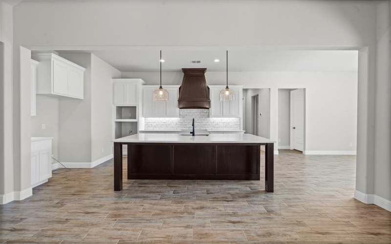 1005 Lilly Lane, Weatherford, TX 76088, 3 Bedrooms Bedrooms, ,2 BathroomsBathrooms,Residential,For Sale,1005 Lilly Lane,0,21065574