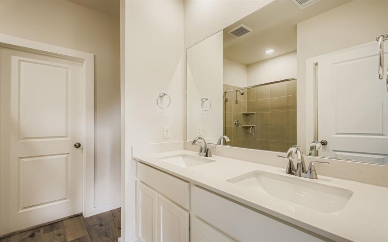 320 Sun Harvest Drive, Royse City, TX 75189, 3 Habitaciones Habitaciones , ,2 BañosBaños,Residential,En Venta,320 Sun Harvest Drive,0,21065578