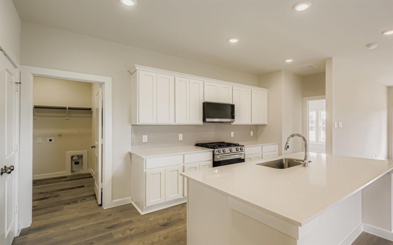 320 Sun Harvest Drive, Royse City, TX 75189, 3 Habitaciones Habitaciones , ,2 BañosBaños,Residential,En Venta,320 Sun Harvest Drive,0,21065578