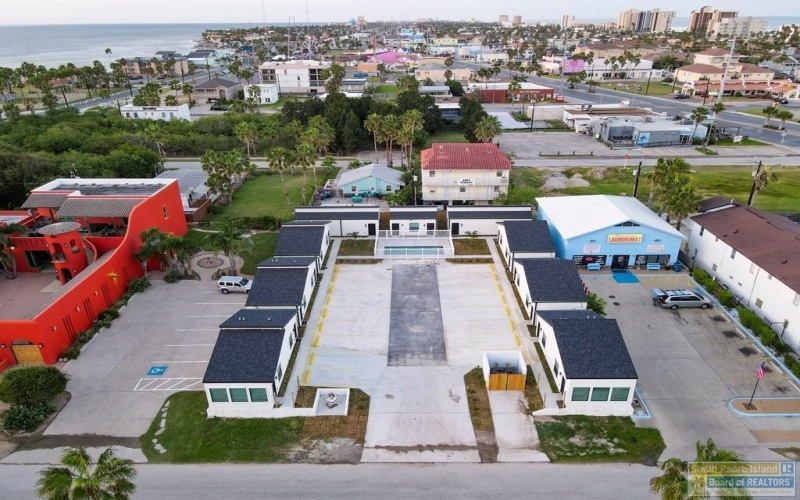 106 Corral St., South Padre Island, TX 78597, ,21 BañosBaños,Residential Multi Family,En Venta,106 Corral St.,0,104302