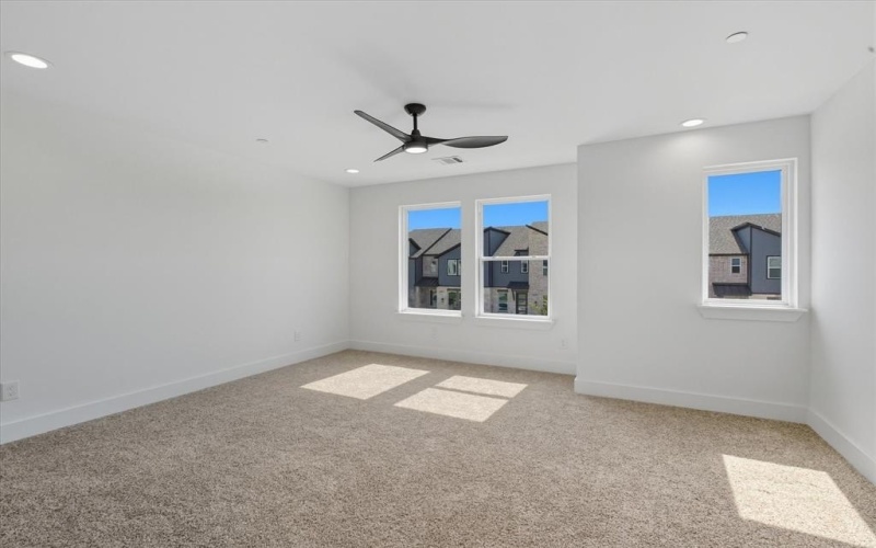 8922 Lowell Street, Rowlett, TX 75089, 3 Bedrooms Bedrooms, ,2 BathroomsBathrooms,Residential,For Sale,8922 Lowell Street,0,21062175