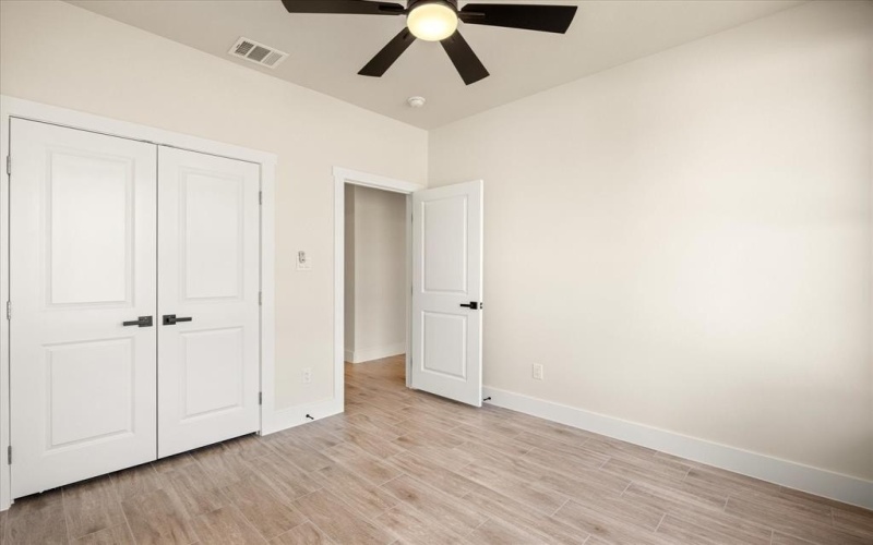 2321 Neches Street, Granbury, TX 76048, 4 Bedrooms Bedrooms, ,2 BathroomsBathrooms,Residential,For Sale,2321 Neches Street,0,21062576