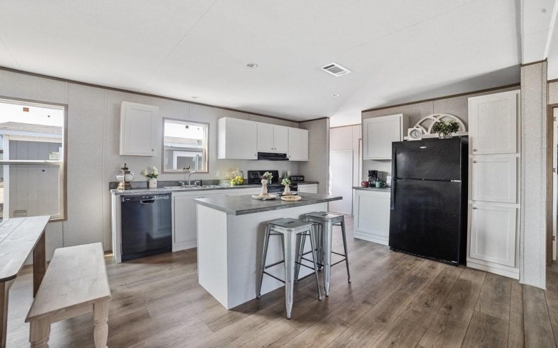 297 Cumberland Trail, Bridgeport, TX 76426, 4 Habitaciones Habitaciones , ,2 BañosBaños,Residential,En Venta,297 Cumberland Trail,0,21063296