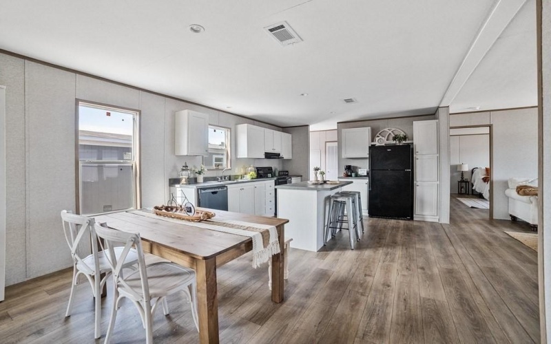 297 Cumberland Trail, Bridgeport, TX 76426, 4 Habitaciones Habitaciones , ,2 BañosBaños,Residential,En Venta,297 Cumberland Trail,0,21063296