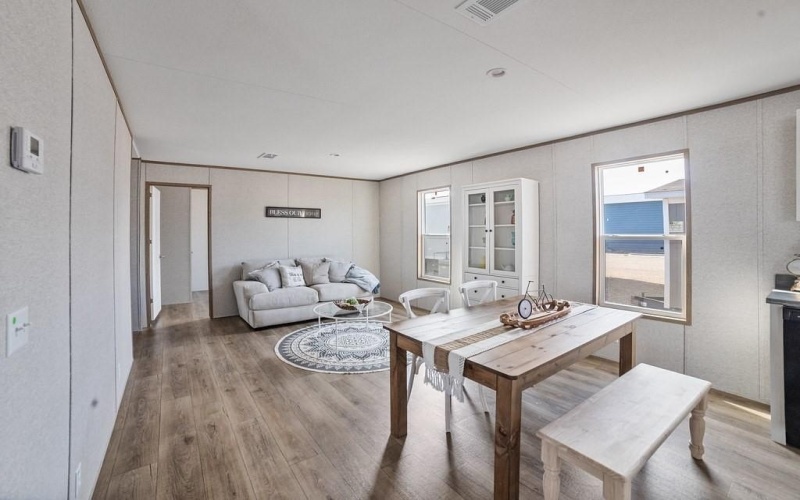 297 Cumberland Trail, Bridgeport, TX 76426, 4 Habitaciones Habitaciones , ,2 BañosBaños,Residential,En Venta,297 Cumberland Trail,0,21063296