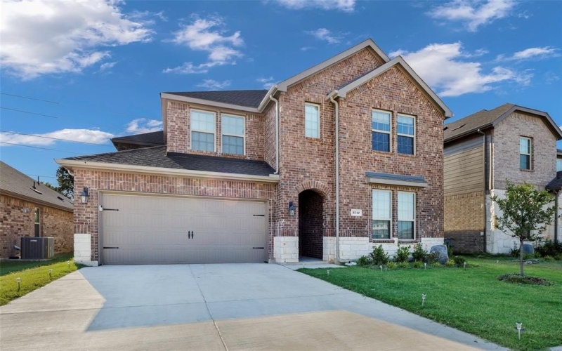 3717 Tracewood Bend, Aubrey, TX 76227, 4 Bedrooms Bedrooms, ,3 BathroomsBathrooms,Residential,For Sale,3717 Tracewood Bend,0,21063727
