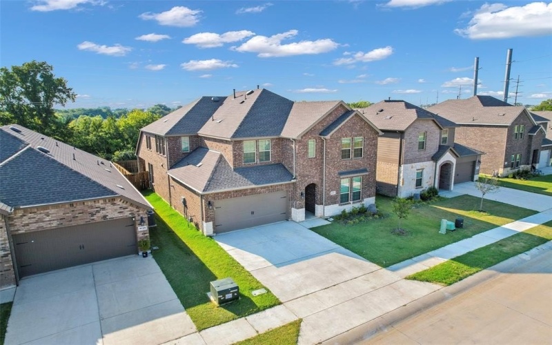 3717 Tracewood Bend, Aubrey, TX 76227, 4 Bedrooms Bedrooms, ,3 BathroomsBathrooms,Residential,For Sale,3717 Tracewood Bend,0,21063727
