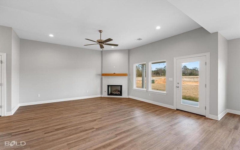 9513 Frenchmen, Shreveport, LA 71106, 4 Habitaciones Habitaciones , ,2 BañosBaños,Residential,En Venta,9513 Frenchmen,0,21063860