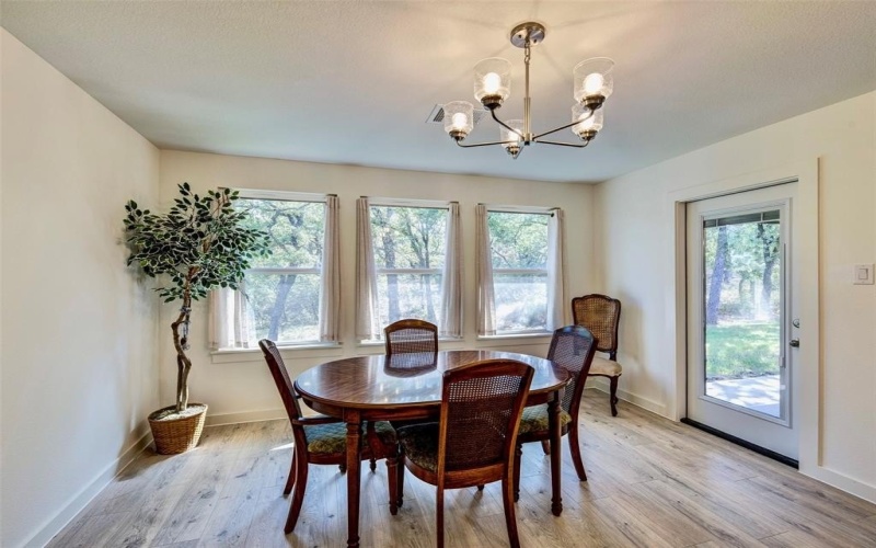 112 Hogan Place, Runaway Bay, TX 76426, 4 Habitaciones Habitaciones , ,2 BañosBaños,Residential,En Venta,112 Hogan Place,0,21064197