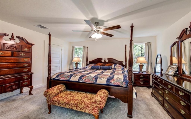 112 Hogan Place, Runaway Bay, TX 76426, 4 Habitaciones Habitaciones , ,2 BañosBaños,Residential,En Venta,112 Hogan Place,0,21064197