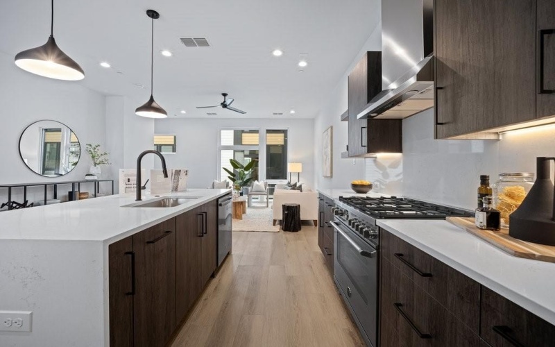 3612 San Jacinto #107, Dallas, TX 75204, 2 Habitaciones Habitaciones , ,2 BañosBaños,Residential,En Venta,3612 San Jacinto,0,21064629