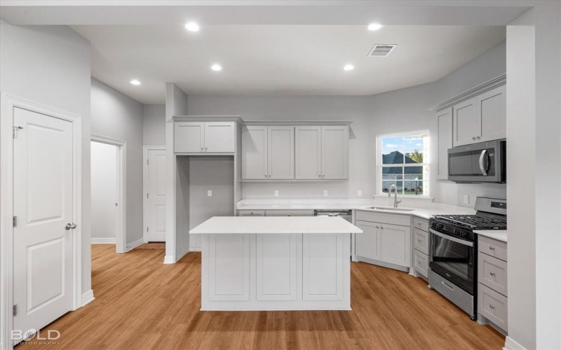 9509 Frenchmen, Shreveport, LA 71106, 4 Habitaciones Habitaciones , ,2 BañosBaños,Residential,En Venta,9509 Frenchmen,0,21064763