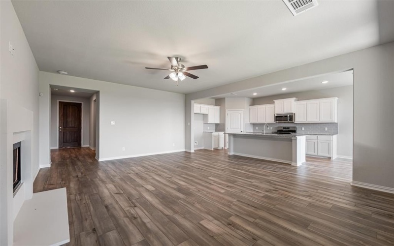 3522 Columbus Street, Gainesville, TX 76240, 4 Habitaciones Habitaciones , ,2 BañosBaños,Residential,En Venta,3522 Columbus Street,0,21064787