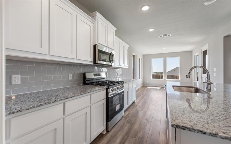 3522 Columbus Street, Gainesville, TX 76240, 4 Habitaciones Habitaciones , ,2 BañosBaños,Residential,En Venta,3522 Columbus Street,0,21064787