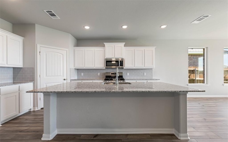 3522 Columbus Street, Gainesville, TX 76240, 4 Habitaciones Habitaciones , ,2 BañosBaños,Residential,En Venta,3522 Columbus Street,0,21064787