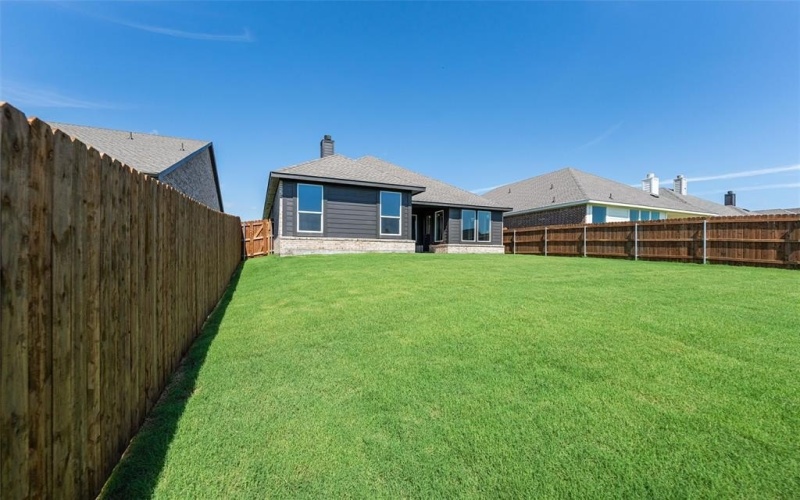 3522 Columbus Street, Gainesville, TX 76240, 4 Habitaciones Habitaciones , ,2 BañosBaños,Residential,En Venta,3522 Columbus Street,0,21064787