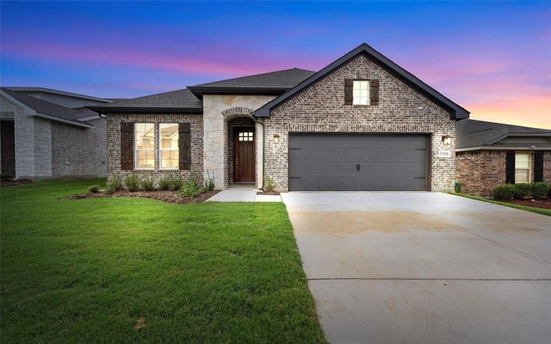 3508 Columbus Street, Gainesville, TX 76240, 3 Habitaciones Habitaciones , ,2 BañosBaños,Residential,En Venta,3508 Columbus Street,0,21064797