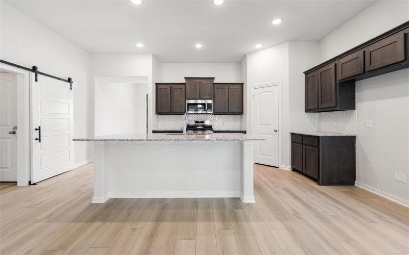 3529 Helena Street, Gainesville, TX 76240, 3 Habitaciones Habitaciones , ,2 BañosBaños,Residential,En Venta,3529 Helena Street,0,21064816