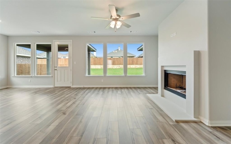 3527 Helena Street, Gainesville, TX 76240, 4 Bedrooms Bedrooms, ,2 BathroomsBathrooms,Residential,For Sale,3527 Helena Street,0,21064841