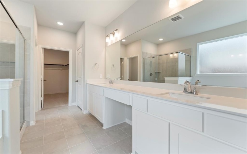 3527 Helena Street, Gainesville, TX 76240, 4 Bedrooms Bedrooms, ,2 BathroomsBathrooms,Residential,For Sale,3527 Helena Street,0,21064841