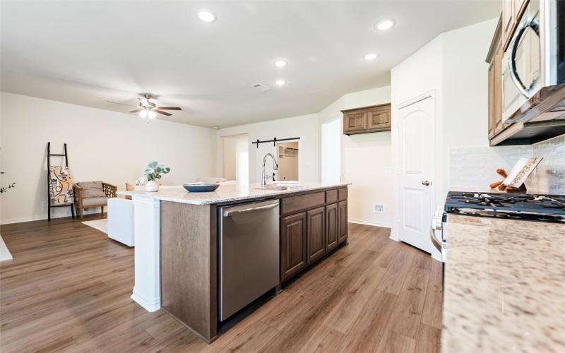 3531 Helena Street, Gainesville, TX 76240, 3 Bedrooms Bedrooms, ,2 BathroomsBathrooms,Residential,For Sale,3531 Helena Street,0,21064865