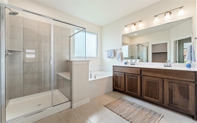 3531 Helena Street, Gainesville, TX 76240, 3 Bedrooms Bedrooms, ,2 BathroomsBathrooms,Residential,For Sale,3531 Helena Street,0,21064865