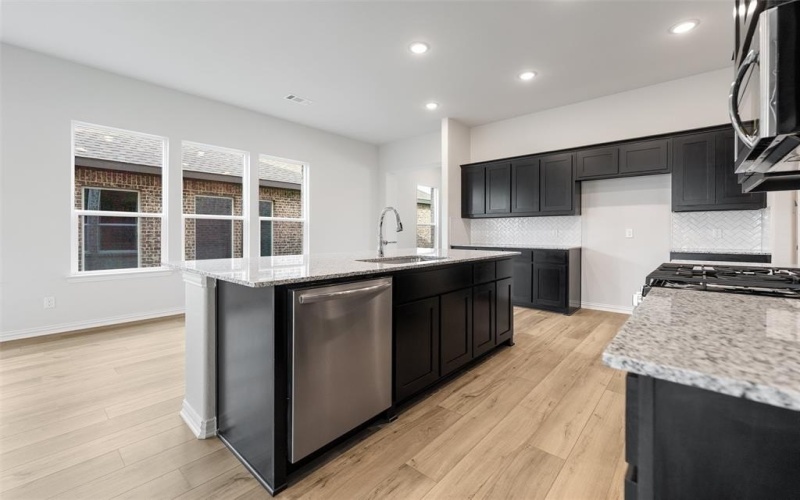 3510 Columbus Street, Gainesville, TX 76240, 3 Bedrooms Bedrooms, ,2 BathroomsBathrooms,Residential,For Sale,3510 Columbus Street,0,21064889