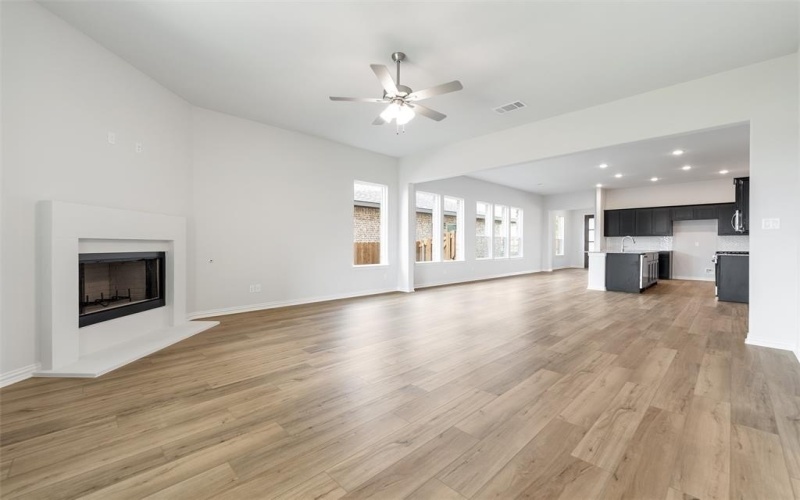 3510 Columbus Street, Gainesville, TX 76240, 3 Bedrooms Bedrooms, ,2 BathroomsBathrooms,Residential,For Sale,3510 Columbus Street,0,21064889