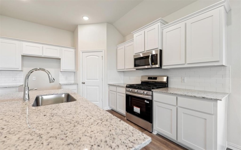 3524 Columbus Street, Gainesville, TX 76240, 4 Habitaciones Habitaciones , ,2 BañosBaños,Residential,En Venta,3524 Columbus Street,0,21064904