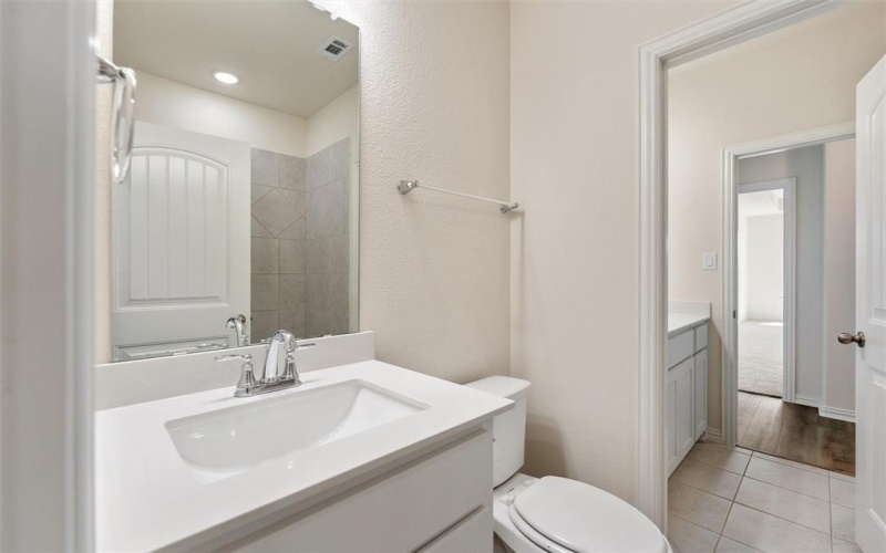 3524 Columbus Street, Gainesville, TX 76240, 4 Habitaciones Habitaciones , ,2 BañosBaños,Residential,En Venta,3524 Columbus Street,0,21064904