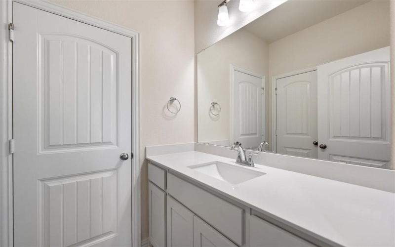 3524 Columbus Street, Gainesville, TX 76240, 4 Habitaciones Habitaciones , ,2 BañosBaños,Residential,En Venta,3524 Columbus Street,0,21064904