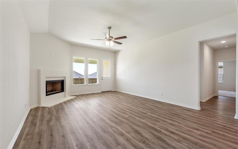 3524 Columbus Street, Gainesville, TX 76240, 4 Habitaciones Habitaciones , ,2 BañosBaños,Residential,En Venta,3524 Columbus Street,0,21064904