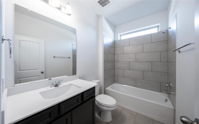 414 Plains Place, Fate, TX 75087, 4 Habitaciones Habitaciones , ,3 BañosBaños,Residential,En Venta,414 Plains Place,0,21064948