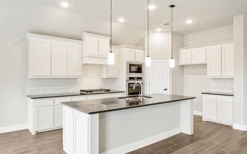 1305 Wrenwood Court, Red Oak, TX 75154, 3 Bedrooms Bedrooms, ,2 BathroomsBathrooms,Residential,For Sale,1305 Wrenwood Court,0,21064966