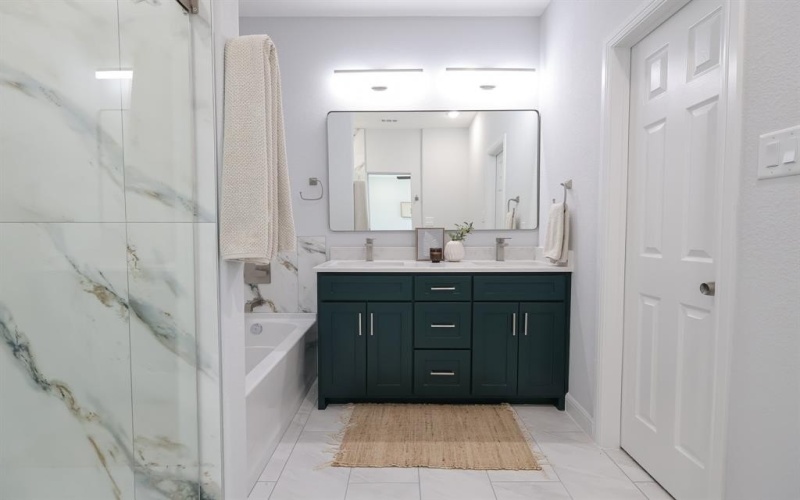 710 Narrow Street, Weatherford, TX 76086, 3 Habitaciones Habitaciones , ,2 BañosBaños,Residential,En Venta,710 Narrow Street,0,21065110