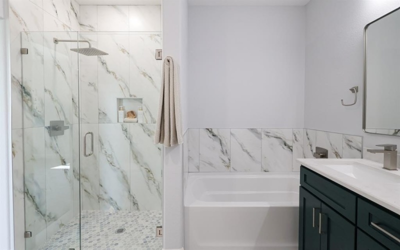 710 Narrow Street, Weatherford, TX 76086, 3 Habitaciones Habitaciones , ,2 BañosBaños,Residential,En Venta,710 Narrow Street,0,21065110