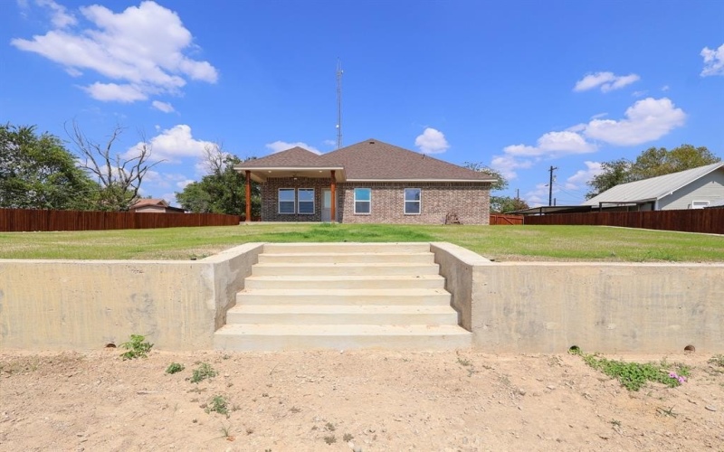 710 Narrow Street, Weatherford, TX 76086, 3 Habitaciones Habitaciones , ,2 BañosBaños,Residential,En Venta,710 Narrow Street,0,21065110