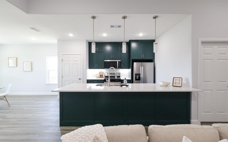 710 Narrow Street, Weatherford, TX 76086, 3 Habitaciones Habitaciones , ,2 BañosBaños,Residential,En Venta,710 Narrow Street,0,21065110