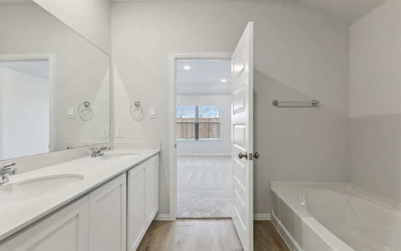 539 Forest Haven Drive, Van Alstyne, TX 75495, 4 Bedrooms Bedrooms, ,3 BathroomsBathrooms,Residential,For Sale,539 Forest Haven Drive,0,21065219