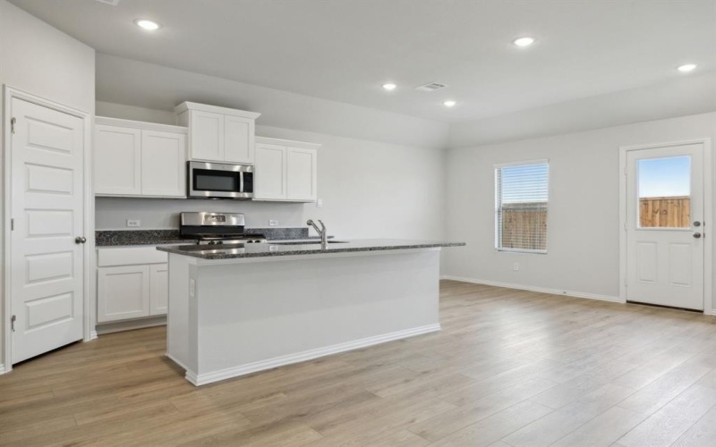 539 Forest Haven Drive, Van Alstyne, TX 75495, 4 Bedrooms Bedrooms, ,3 BathroomsBathrooms,Residential,For Sale,539 Forest Haven Drive,0,21065219