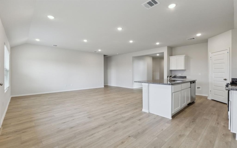 539 Forest Haven Drive, Van Alstyne, TX 75495, 4 Bedrooms Bedrooms, ,3 BathroomsBathrooms,Residential,For Sale,539 Forest Haven Drive,0,21065219