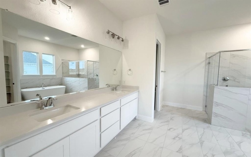 4001 Box Elder Drive, Royse City, TX 75189, 4 Bedrooms Bedrooms, ,3 BathroomsBathrooms,Residential,For Sale,4001 Box Elder Drive,0,21065226