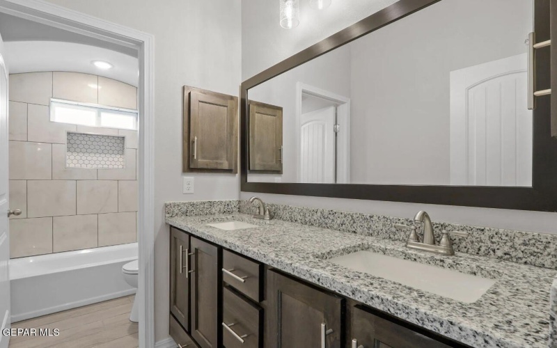 12761 Viendo Norte Drive, El Paso, TX 79934, 5 Bedrooms Bedrooms, ,2 BathroomsBathrooms,Residential,For Sale,12761 Viendo Norte Drive,919285
