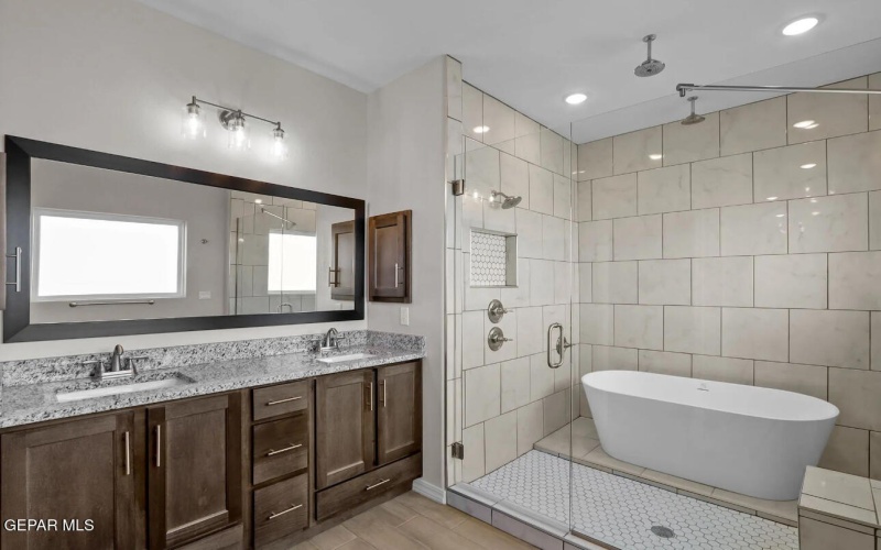 12761 Viendo Norte Drive, El Paso, TX 79934, 5 Bedrooms Bedrooms, ,2 BathroomsBathrooms,Residential,For Sale,12761 Viendo Norte Drive,919285