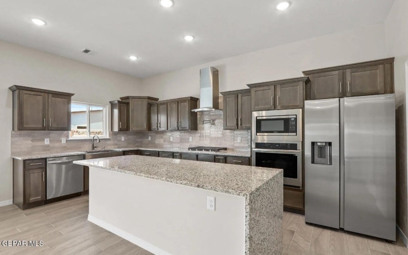 12761 Viendo Norte Drive, El Paso, TX 79934, 5 Bedrooms Bedrooms, ,2 BathroomsBathrooms,Residential,For Sale,12761 Viendo Norte Drive,919285
