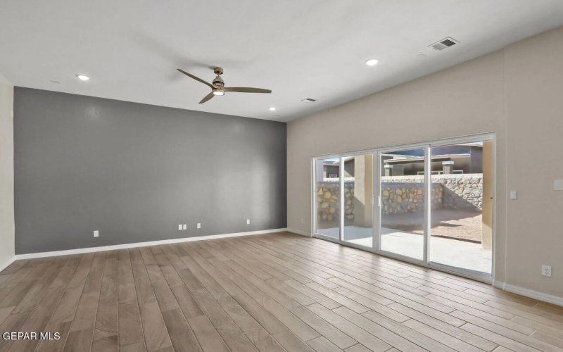12761 Viendo Norte Drive, El Paso, TX 79934, 5 Bedrooms Bedrooms, ,2 BathroomsBathrooms,Residential,For Sale,12761 Viendo Norte Drive,919285