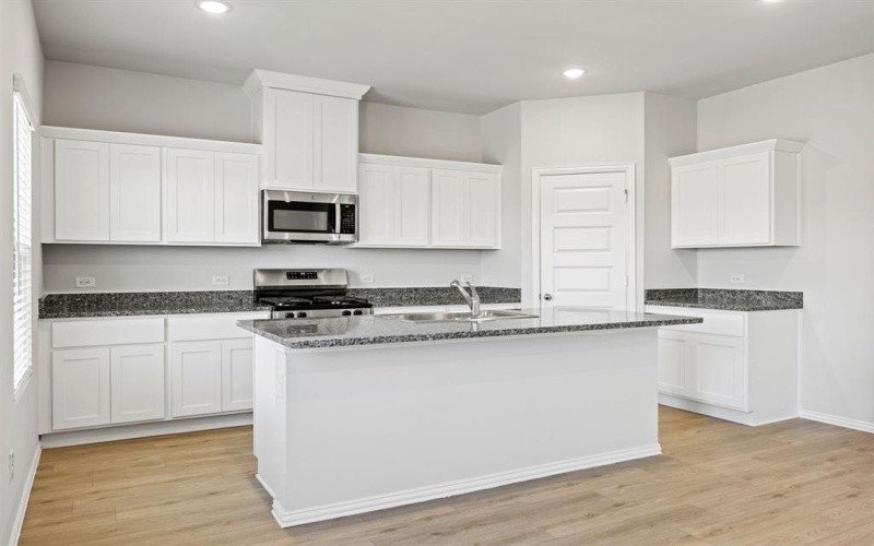 528 Stone Hollow Drive, Van Alstyne, TX 75495, 5 Bedrooms Bedrooms, ,3 BathroomsBathrooms,Residential,For Sale,528 Stone Hollow Drive,0,21065347