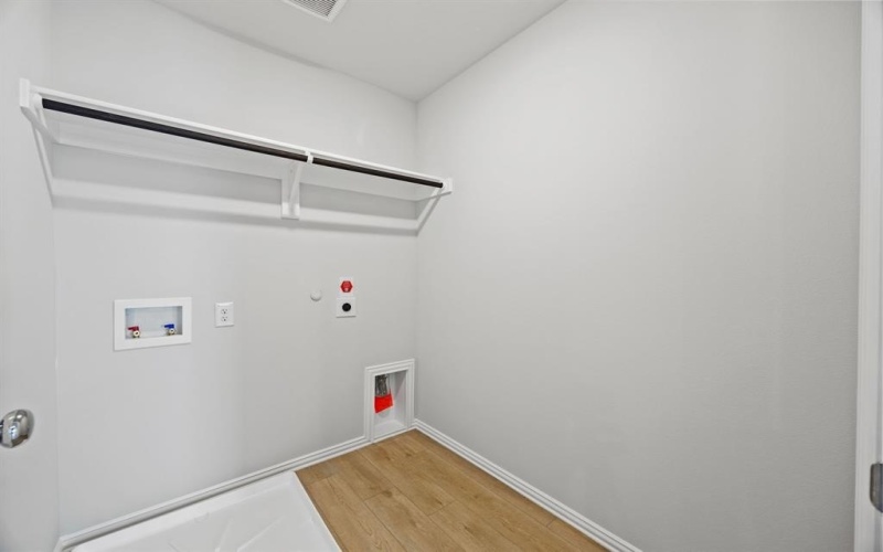 528 Stone Hollow Drive, Van Alstyne, TX 75495, 5 Bedrooms Bedrooms, ,3 BathroomsBathrooms,Residential,For Sale,528 Stone Hollow Drive,0,21065347